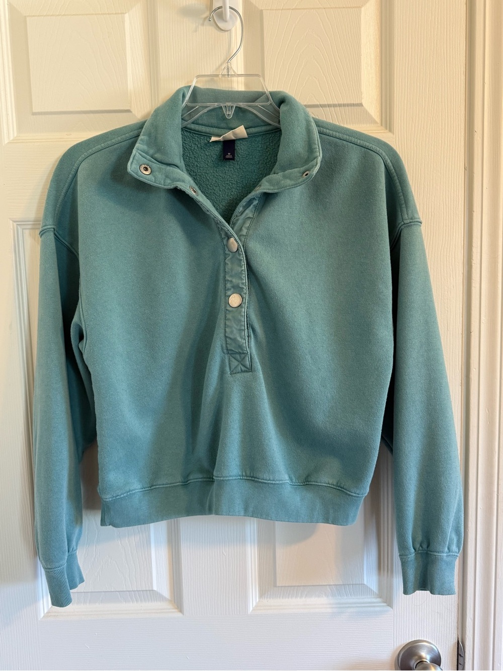 Universal Thread Teal Snap-Front Pullover Cropped Style Sweatshirt